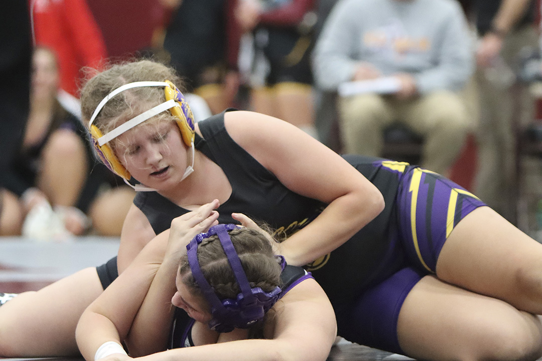 First sanctioned duals go the Lions’ way - Lyon County Reporter Online